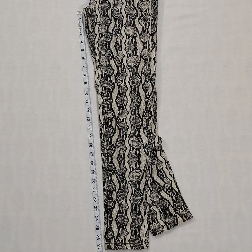 Snakeskin Print Skinny Pants Size 6 Wild Fable Neutral Stretch Denim Pockets - Picture 13 of 16